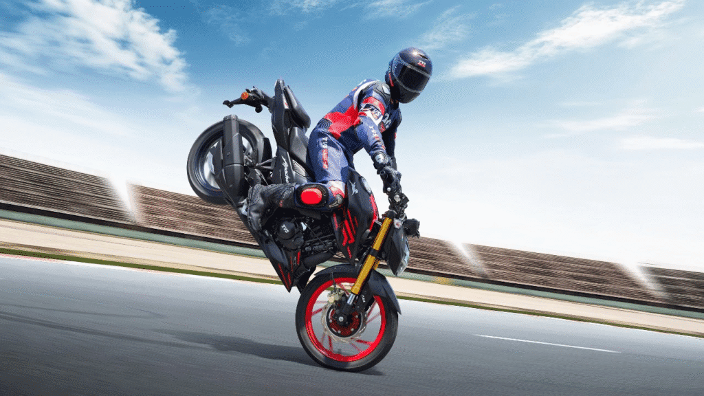2025 TVS Apache RTR 200 4V भारत में लॉन्च newg india