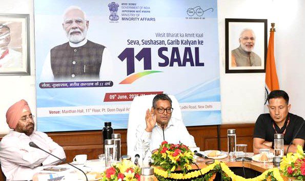 सरकार के 11 वर्ष पूरे, मनेगा लोक संवर्धन पर्व