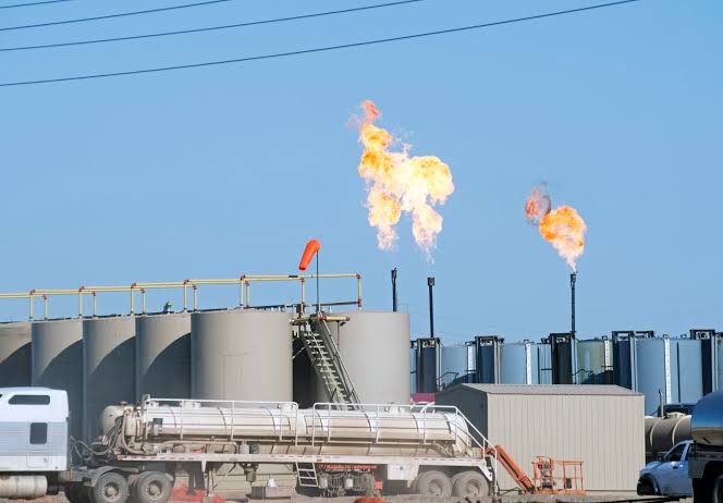 Liquefied Natural Gas उत्सर्जन में 60% तक की कमी संभव NewG India