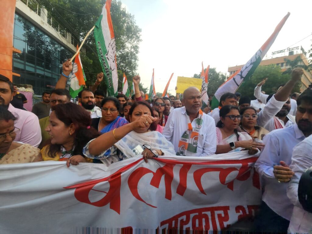 चार घंटे एम्बुलेंस में पड़ी रही रेप पीड़िता, PMCH में मौत, कांग्रेस ने नीतीश सरकार को घेरा newg india