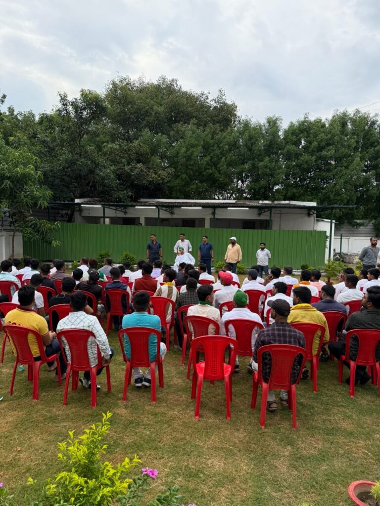 पुराने अंदाज में लौटे तेजप्रताप, अपनी पार्टी को फिर से किया सक्रिय, राजद की बढ़ी चिंता NewG India